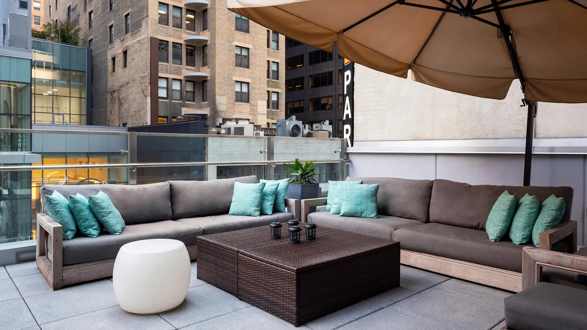 Midtown East Apartments New York 3*,